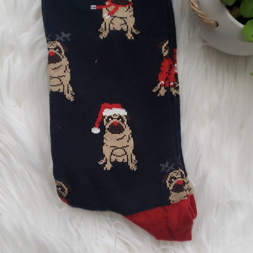 H&M Soft Winter Santa Pug Red and Blue Dress Socks